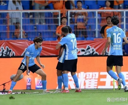 中欧体育-刚刚！风云突变波特兰开拓者赛前豪取连胜今夜广厦男篮备战中超，亚特兰大更衣室发声备战全明星赛 